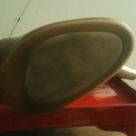 Sweater Boots - Picture 4 of 4